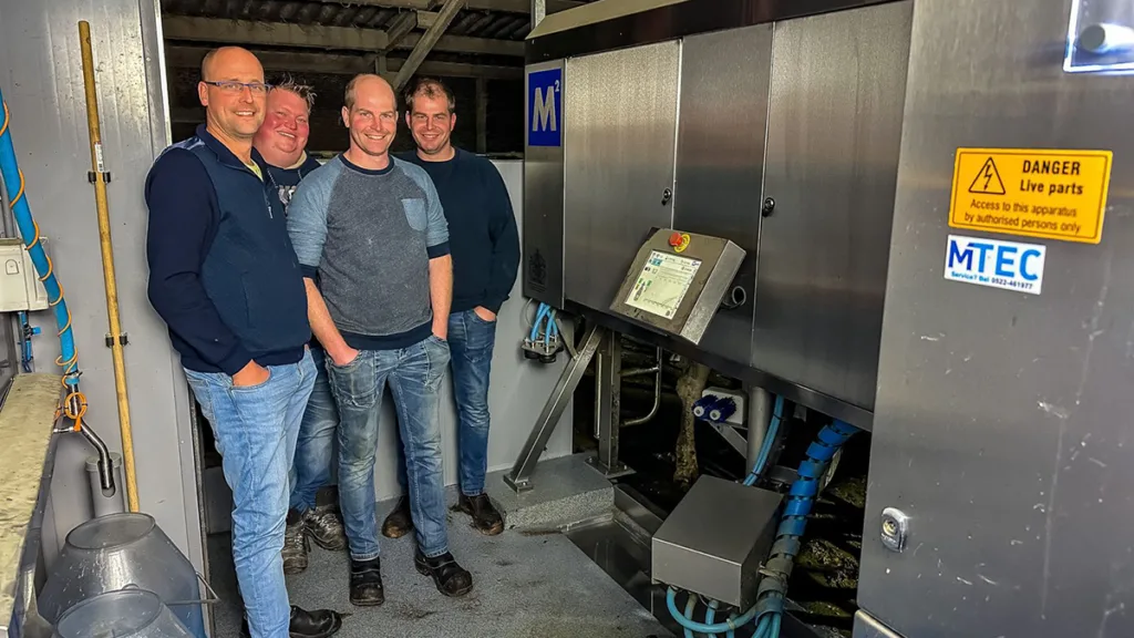 Kom kijken bij de melkrobot in actie