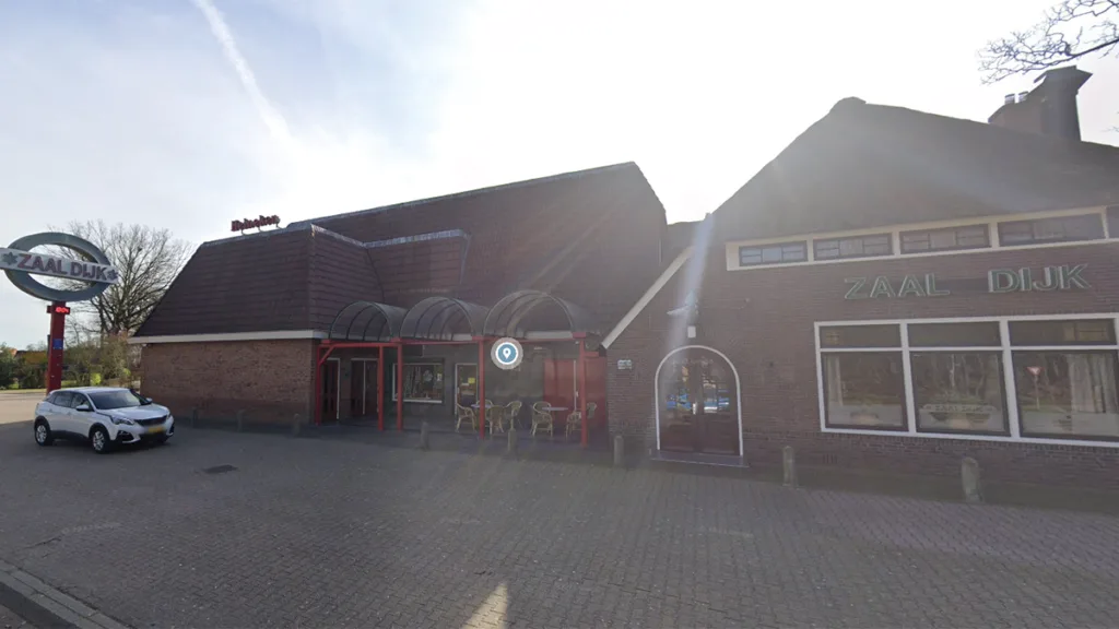 Zaal Dijk in Lemele sluit na 92 jaar de deuren