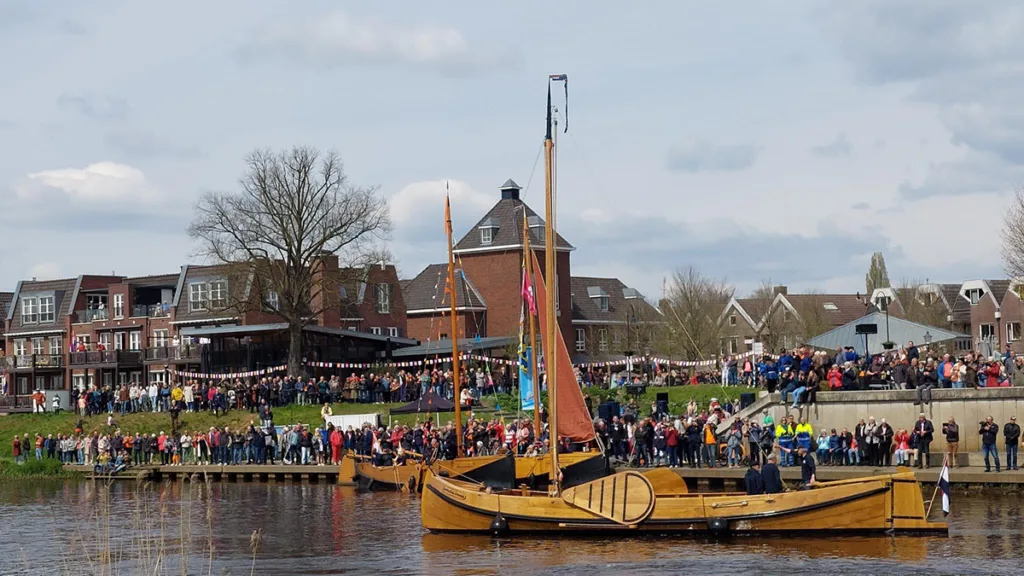Vechtzomp vaart uit tijdens Ommer bevrijdingsweekend
