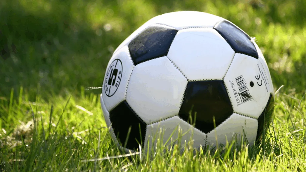 Dieze West straft FC Ommen in extremis af in thriller