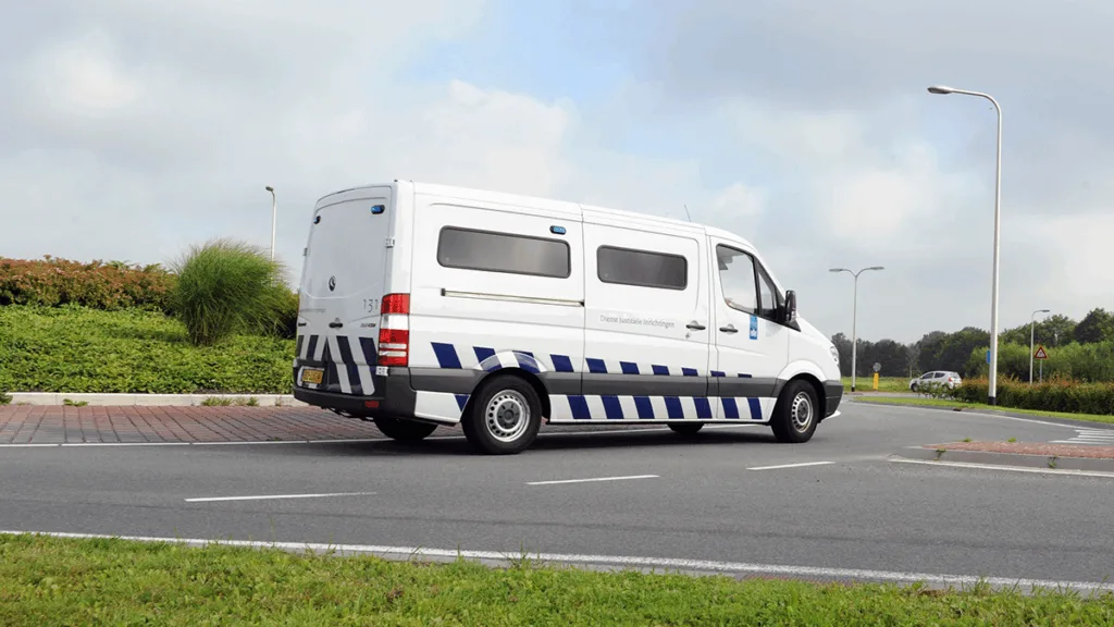 Arrestaties Rond NAVO-top: Soevereinen Verdacht van Gewelddadige Plannen