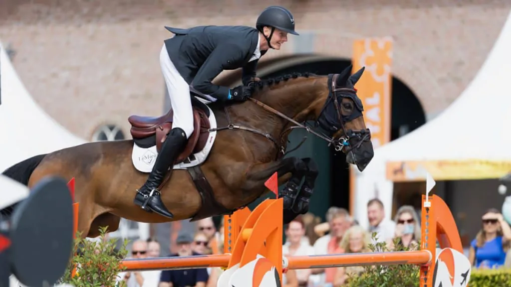 Spectaculaire comeback Frank Schuttert op CSI Ommen