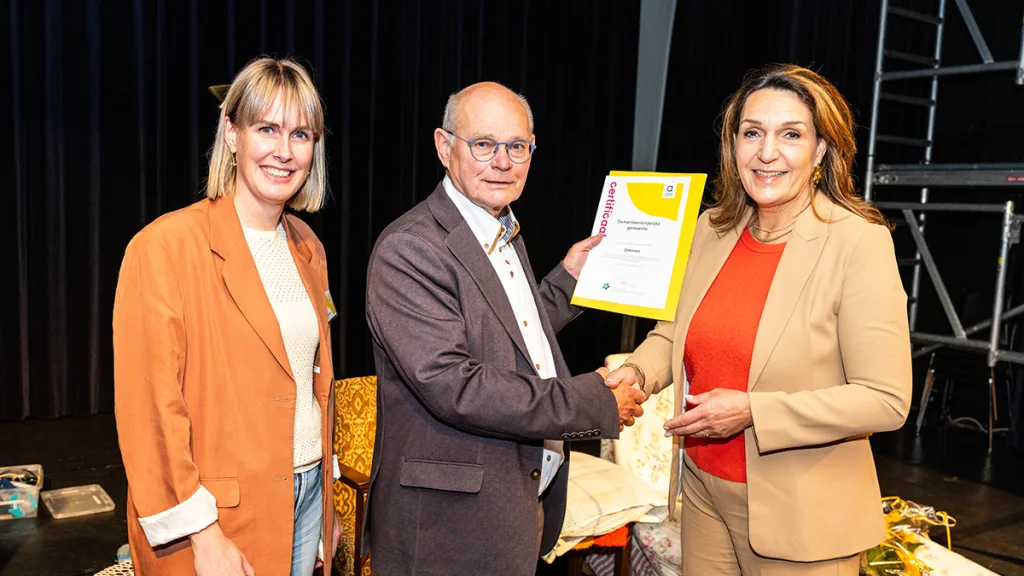 Ommen ontvangt certificaat ‘Dementievriendelijke Gemeente’