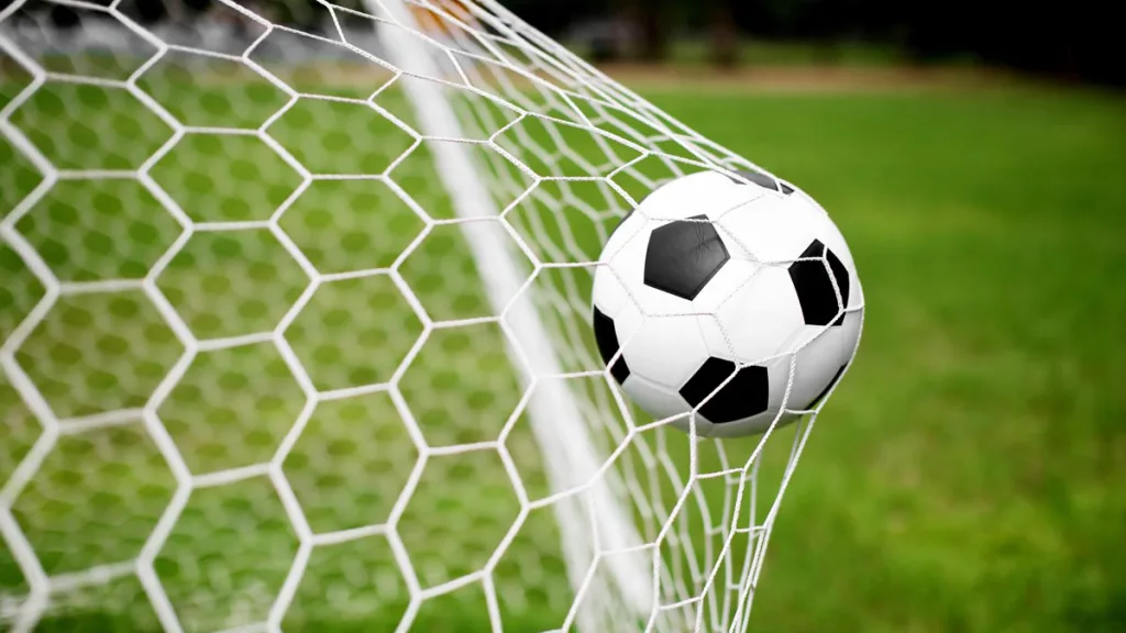 FC Ommen herleeft: Cruciale zege op SC Rouveen
