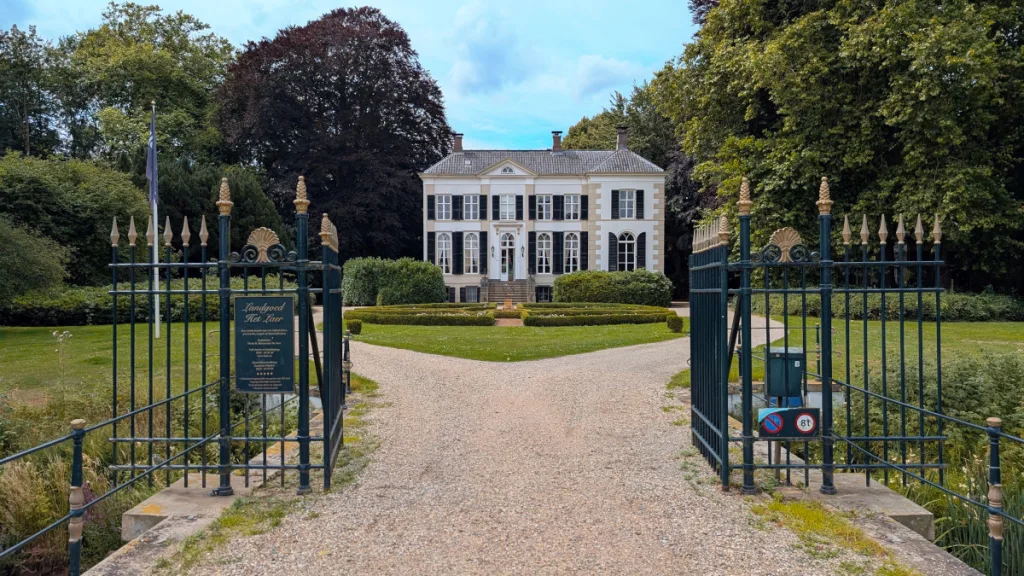 Verkoop landhuis Het Laar in Ommen uitgesteld Verkoop landhuis Het Laar in Ommen uitgesteld